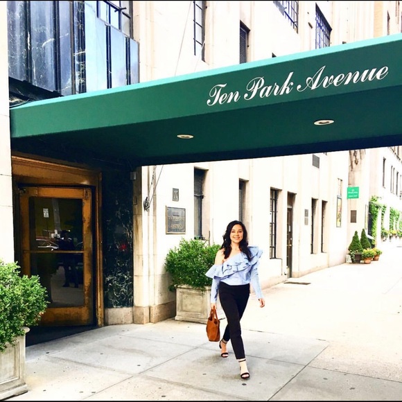 Suede Leather Purse / short straps and long cross body strap (Urban Outfitters) - Picture 9 of 9